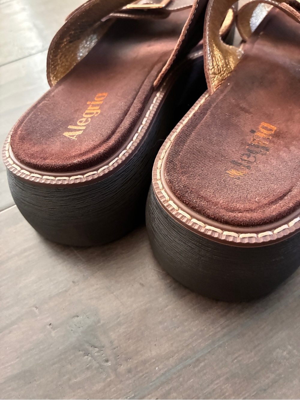 Alegria Iza Platform Slide Sandals in Chocolate Brown - EU Size 39 (US 9) - Picture 4 of 10